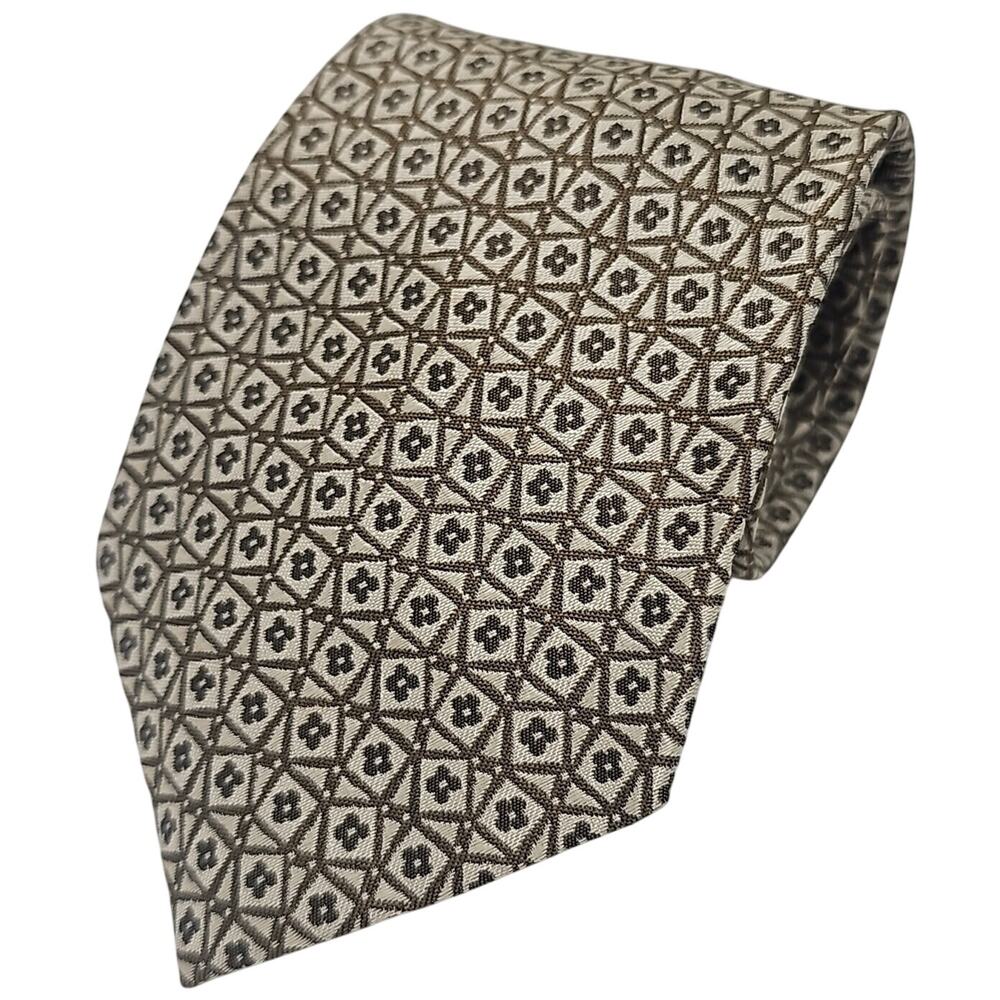 Saks Fifth Avenue Mens Neck Tie Tan Geometric Silk Spain Passport 58.5"